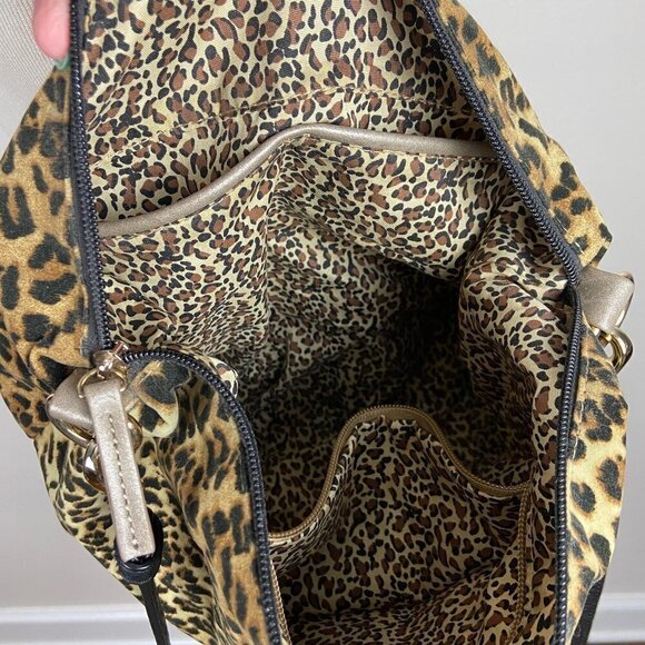 2-in 1 Vegan Leather Champagne Gray Tote & Animal Print Crossbody Bag - Picture 8 of 10